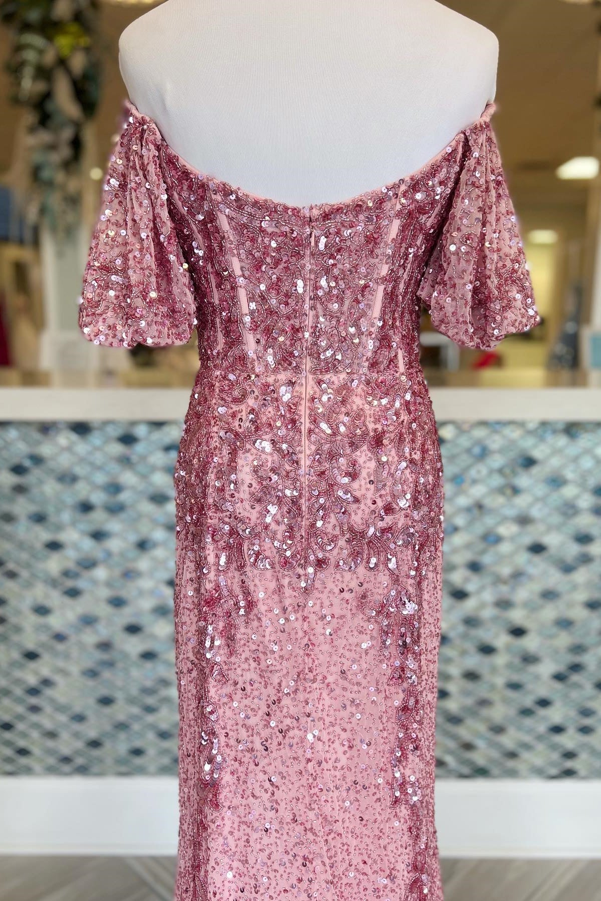 Sheath Column Off-the-Shoulder Sweep/Brush Train Dresses Beaded Sequins Long Prom Dress