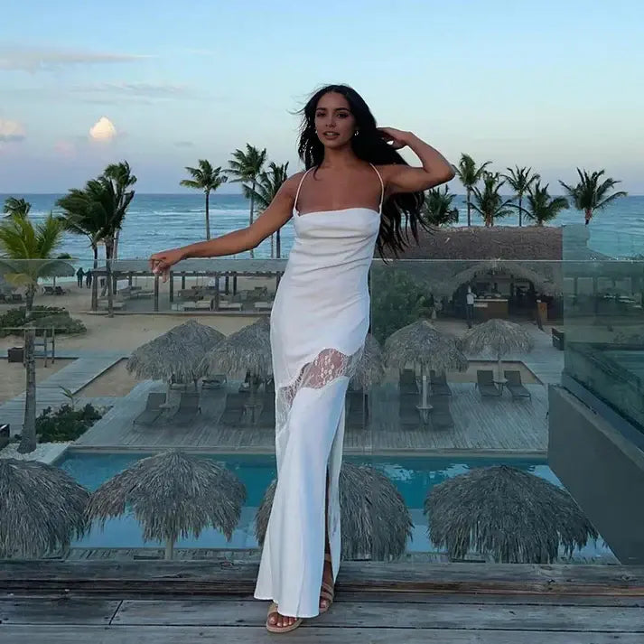 Fashion Spaghetti Straps Sleeveless Backless Elegant Long Formal Prom Dress Charming Evening Party Dress