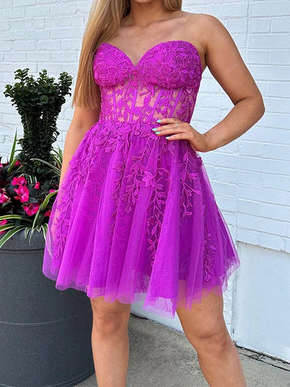 A-line Princess Tulle Applique Sweetheart Sleeveless Short Tight Bra Homecoming Dress Beautiful