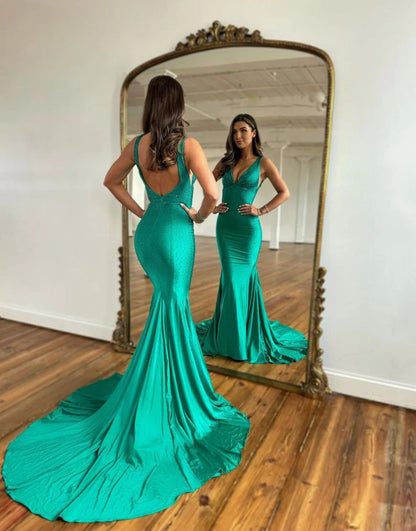Sheath  Mermaid Sweep/Brush Train Dresses Deep V-Neck Court Train Prom Party Dress With Sequins