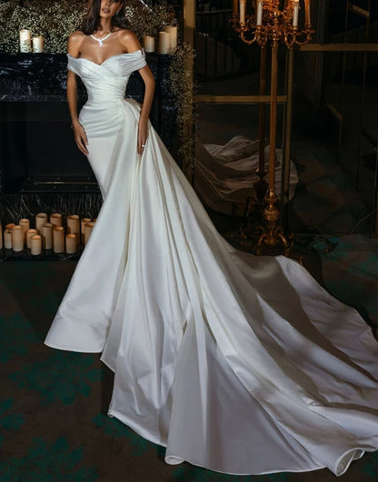 Off-The-Shoulder Sleeveless Court Train Wedding Dresses With Beading Elegant