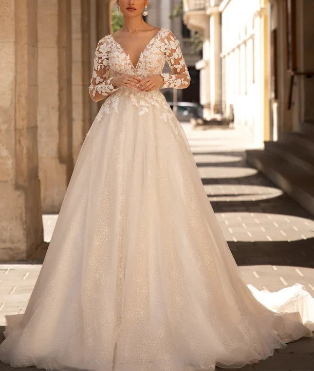 Ball-Gown Long Sleeves Lace Wedding Dresses V-neck Floor Length Elegant with Appliques