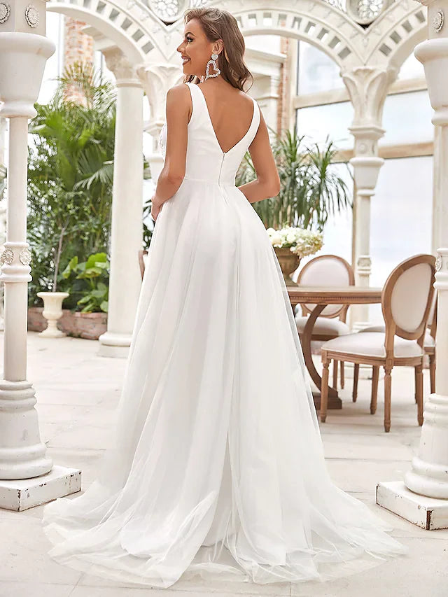 A-Line Wedding Dresses V Neck Chiffon Lace Tulle Sleeveless Romantic Casual with Lace Ruched Draping
