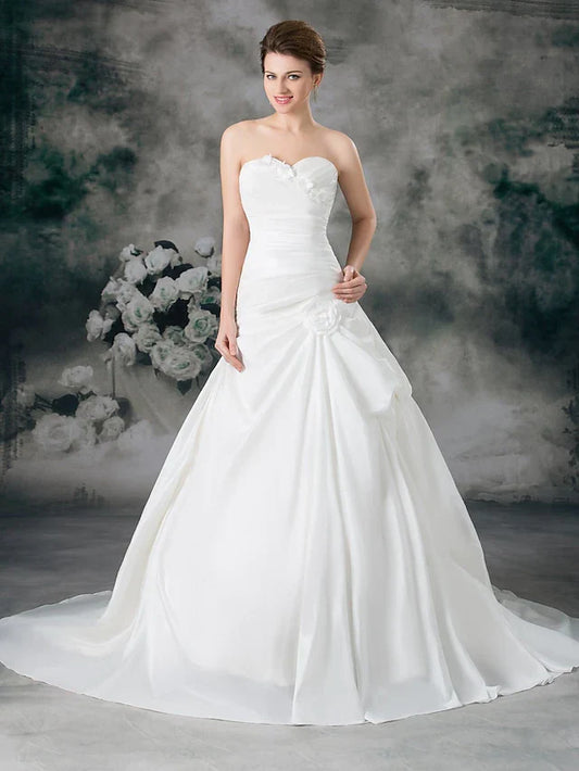 A-Line Wedding Dresses Sweetheart Neckline Court Train Satin Taffeta Strapless with Ruched Side-Draped