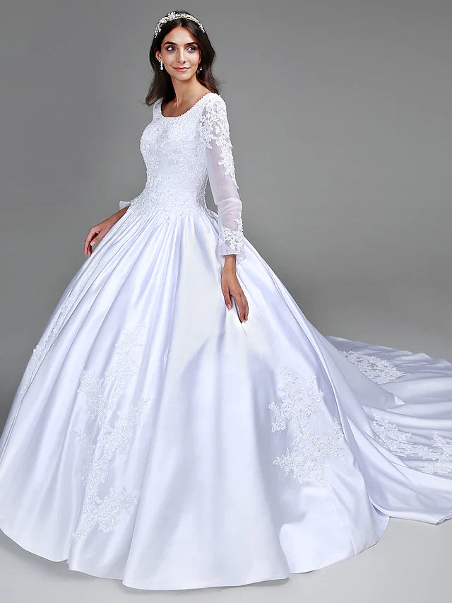 Ball Gown Wedding Dresses Scoop Neck Satin Long Sleeve Simple Vintage See-Through with Beading Appliques