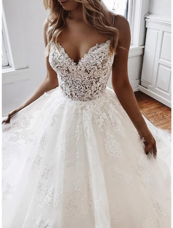 Engagement Formal Wedding Dresses Ball Gown Sweetheart Camisole Spaghetti Strap Chapel Train Lace Bridal Gowns With Appliques Open Back