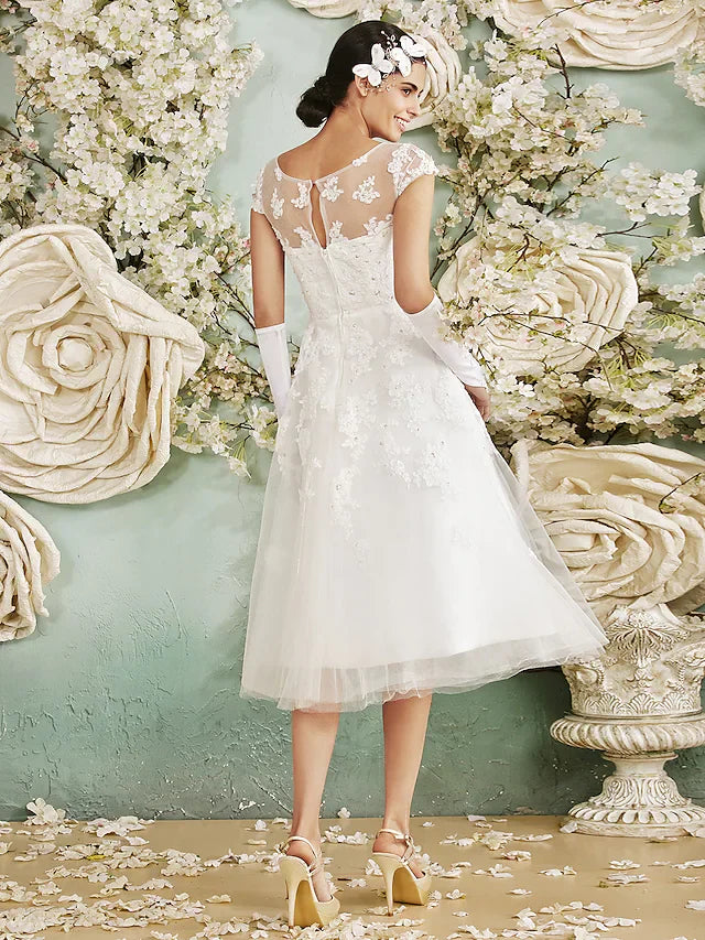 A-Line Wedding Dresses  Knee Length Chiffon Sleeveless with Appliques