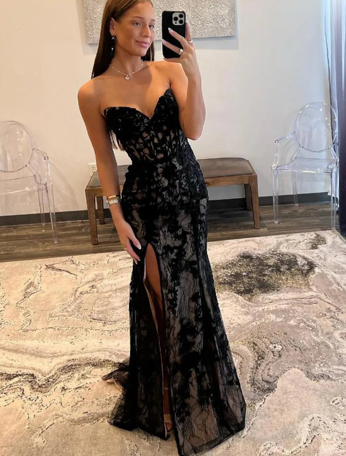 Mermaid/Trumpet Sweetheart Strapless Sleeveless Open Back Long Prom Dress Sweep/Brush Train Lace Evening Gown with Slit Appliques