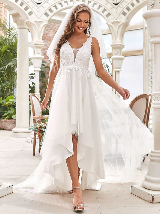 A-Line Wedding Dresses V Neck Chiffon Lace Tulle Sleeveless Romantic Casual with Lace Ruched Draping