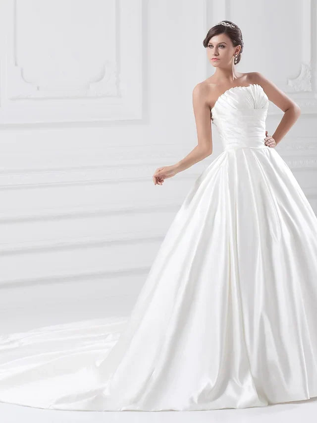 Ball Gown Wedding Dresses Strapless Court Train Satin Strapless Plus Size with Ruched Draping