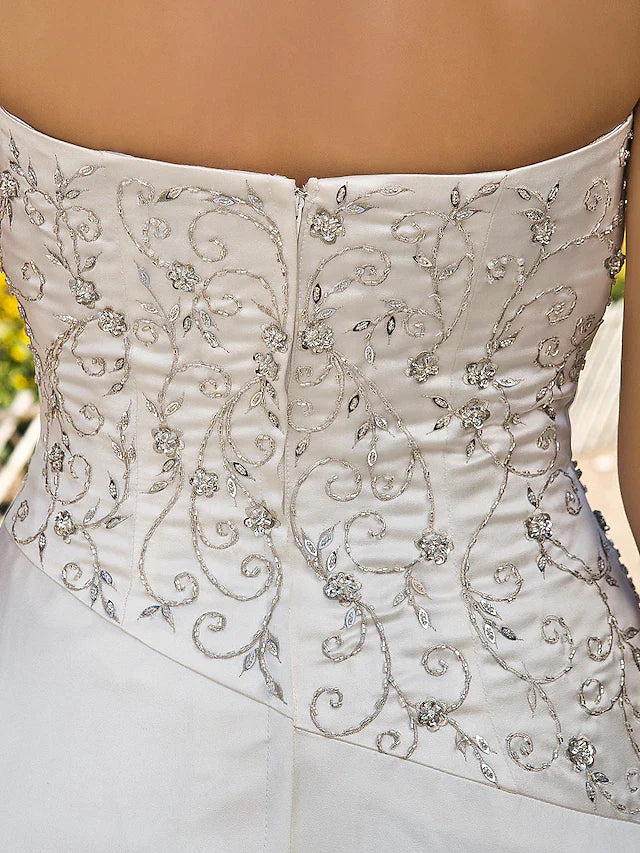 Princess A-Line Floor Length Wedding Dresses Strapless Chapel Train Satin Sleeveless With Embroidery