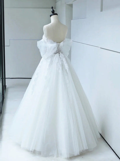 Off the Shoulder White Lace Appliques Sleeveless Lace-Up Wedding Dresses Beautiful