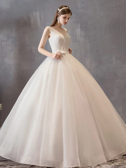 Princess Ball Gown Wedding Dresses V Neck Floor Length Satin Tulle Sleeveless Formal Luxurious with Bow(s) Beading