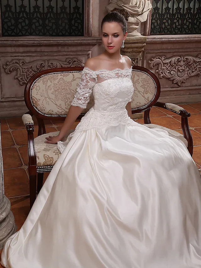 Ball Gown Wedding Dresses Scalloped-Edge Off Shoulder Court Train Satin Half Sleeve with Appliques