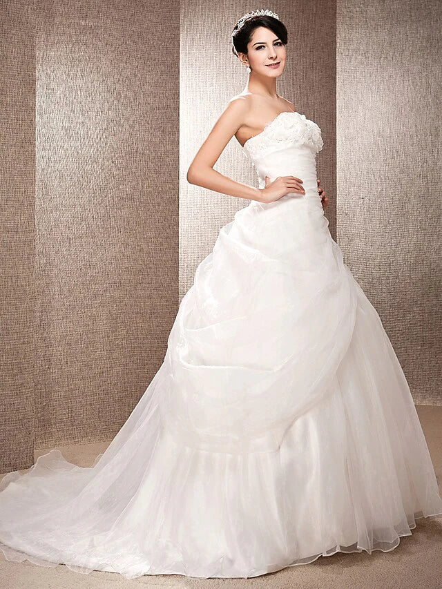 Ball Gown A-Line Wedding Dresses Strapless Court Train Organza Sleeveless
