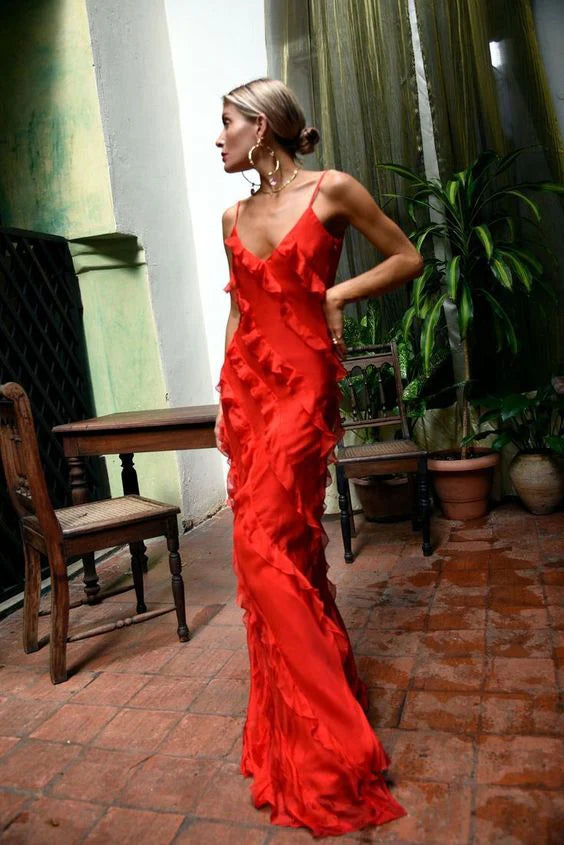 Sexy V-neck Spaghetti Straps Sleeveless Backless Long Prom Dress With Ruffle Formal Dress Charming Evening Party Dress