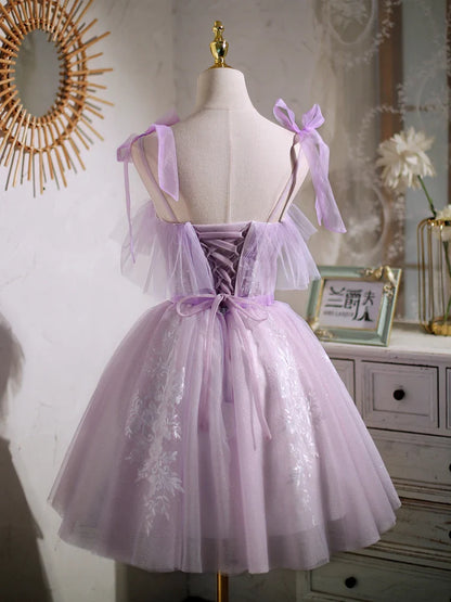 A-Line/Princess Sleeveless Straps Tulle Applique Short  Homecoming Dress with Ribbon