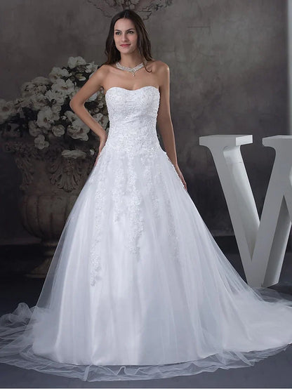 A-Line Elegant Wedding Dresses Strapless Court Train Lace Tulle Strapless with Beading Appliques