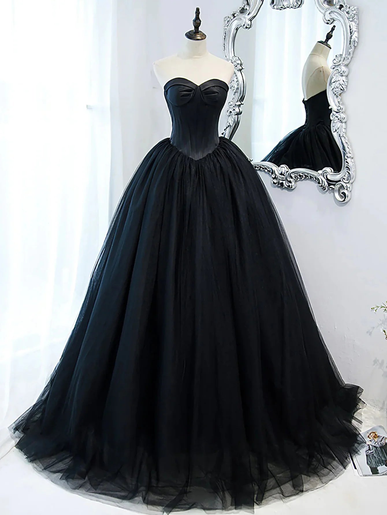 A Line Strapless Sweetheart Princess Tulle Long Prom Dress