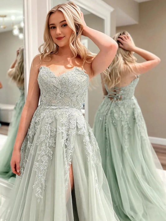 A Line Spaghetti Straps Sweetheart Long Prom Dress With Appliques