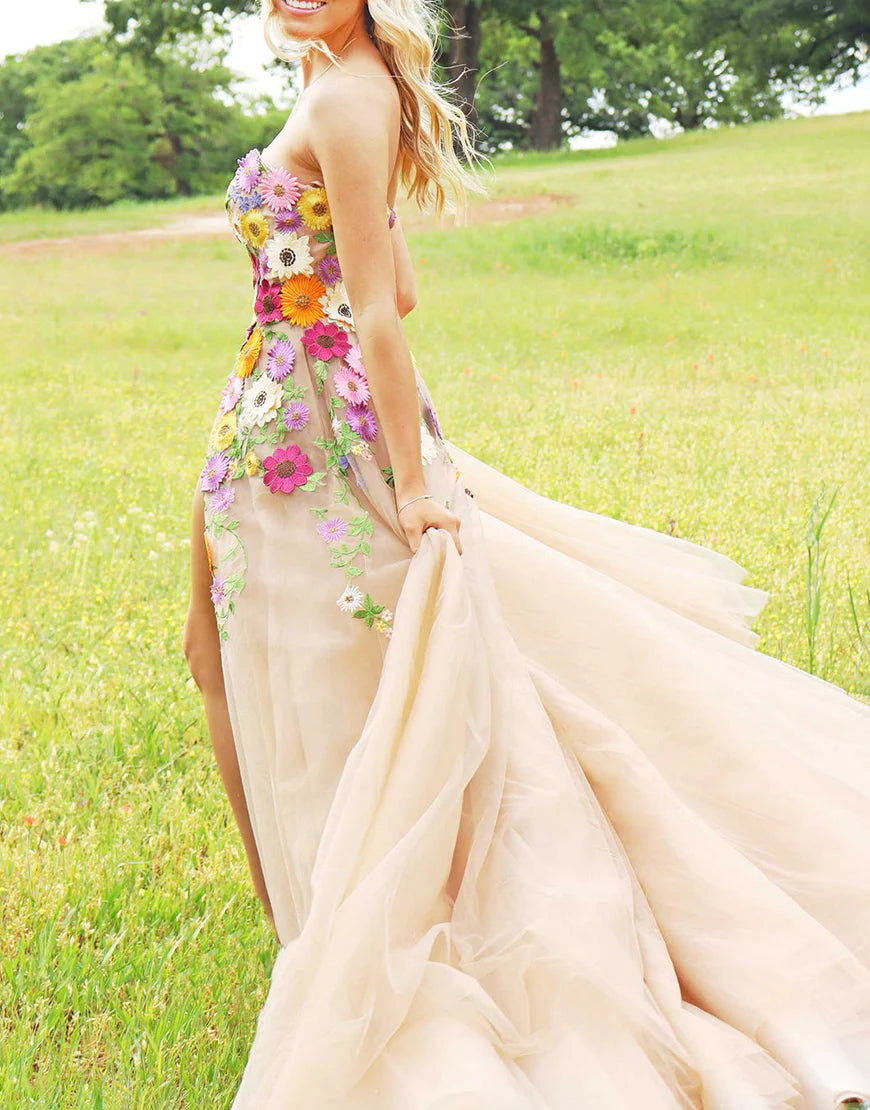 A Line Spaghetti Straps Sweetheart Flower Long Prom Dress With Appliques