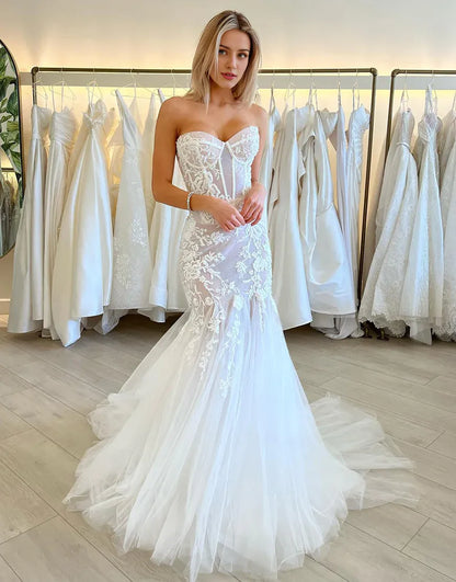 Mermaid Strapless Tulle Wedding Dresses With Appliques