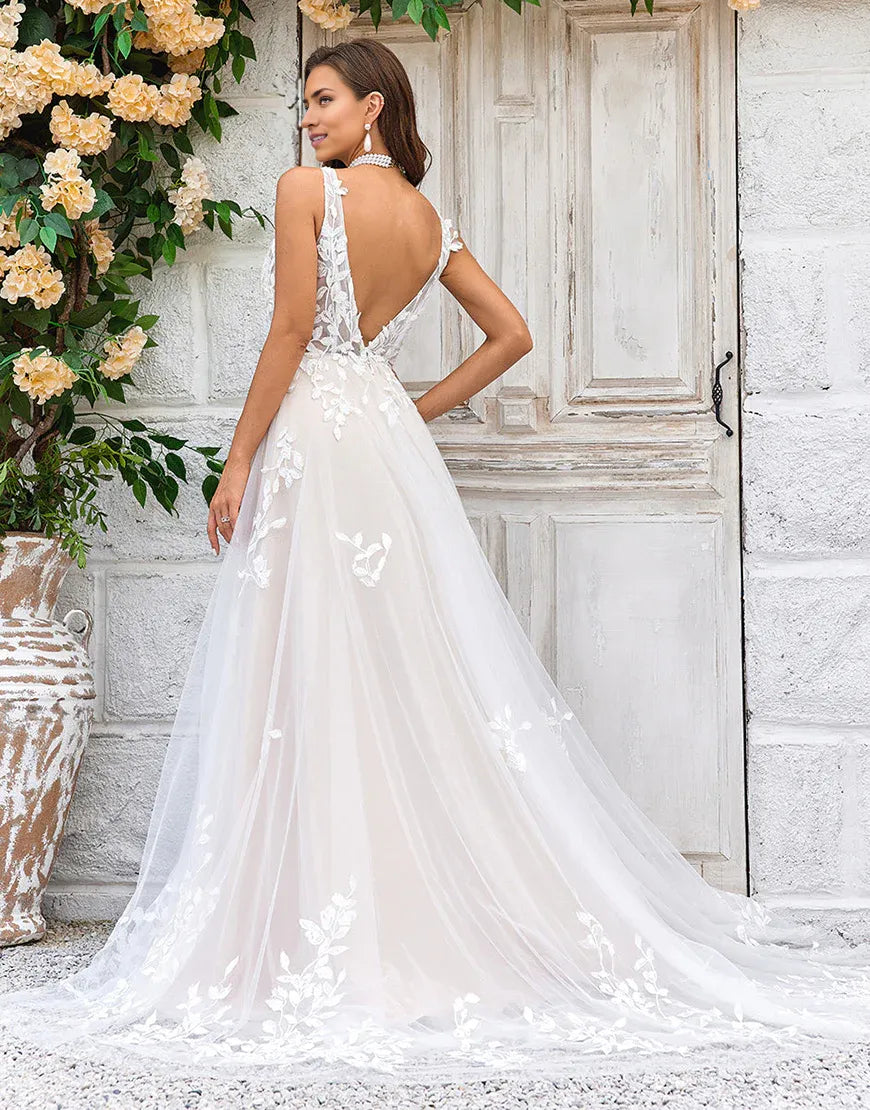 A-Line V-Neck Lace Ivory Wedding Dress With Applique