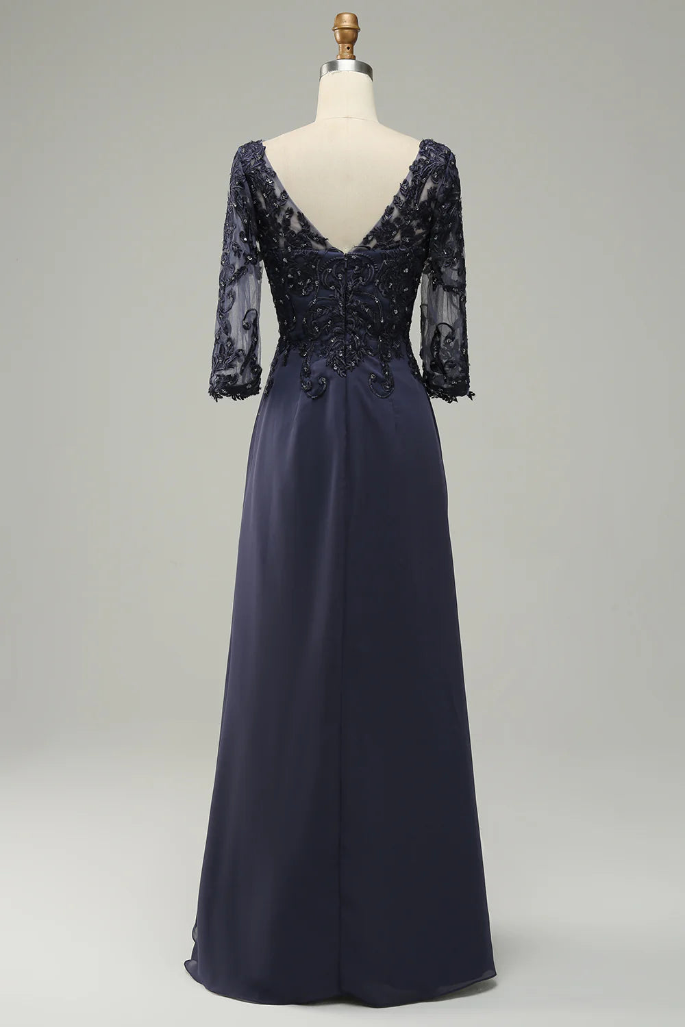 Sheath Long Sleeves Mother of Bride Dress with Appliques