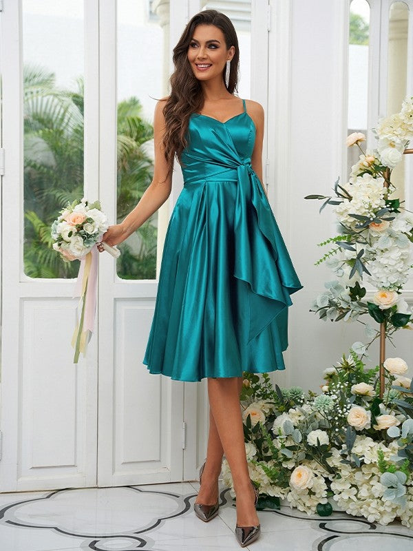 A-Line/Princess Elastic Woven Satin Ruffles Spaghetti Straps Sleeveless Knee-Length Bridesmaid Dresses