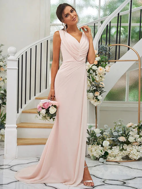 A-Line/Princess Chiffon Ruched V-neck Sleeveless Sweep/Brush Train Bridesmaid Dresses Party Dresses Wedding Guest Dresses