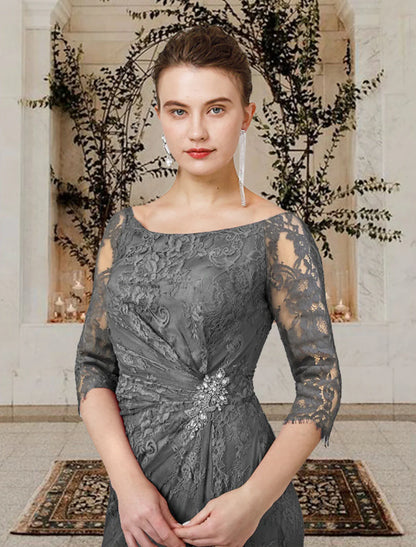 A-Line Mother of the Bride Dress Wedding Guest Plus Size Elegant Jewel Neck Floor Length Lace Half Sleeve with Ruffles Crystal Brooch Side-Draped Fall