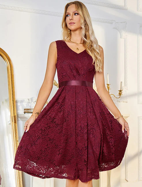 A-Line Cocktail Dresses Vintage Dress Party Wear Cocktail Party Knee Length Sleeveless V Neck Belt / Sash Lace