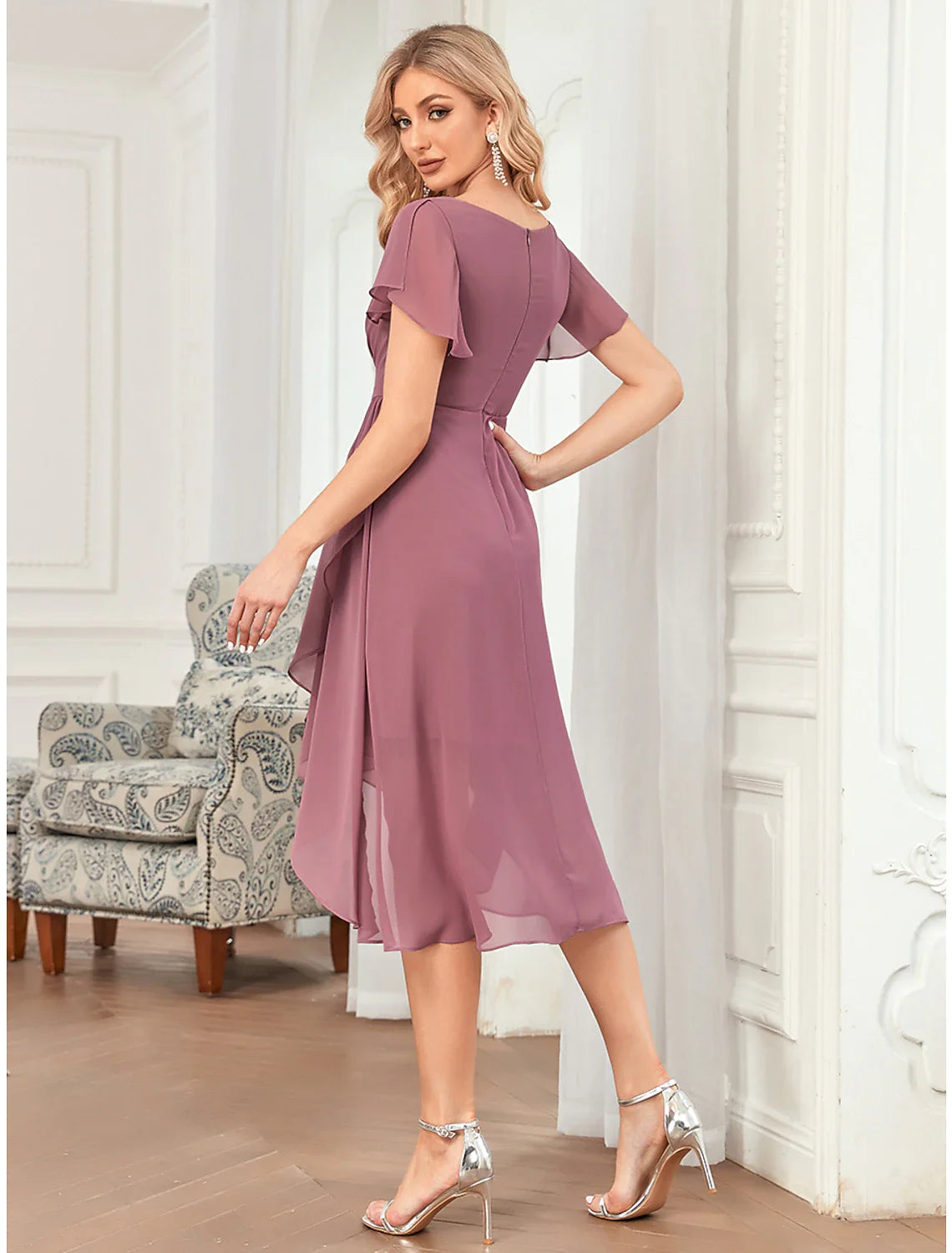 A-Line Bridesmaid Dress Plunging Neck Sleeveless Elegant Asymmetrical / Short / Mini Chiffon with Pleats / Cascading Ruffles / Solid Color