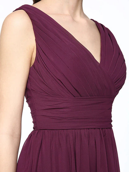 A-Line Bridesmaid Dress V Neck Sleeveless Elegant Short / Mini Chiffon with Pleats