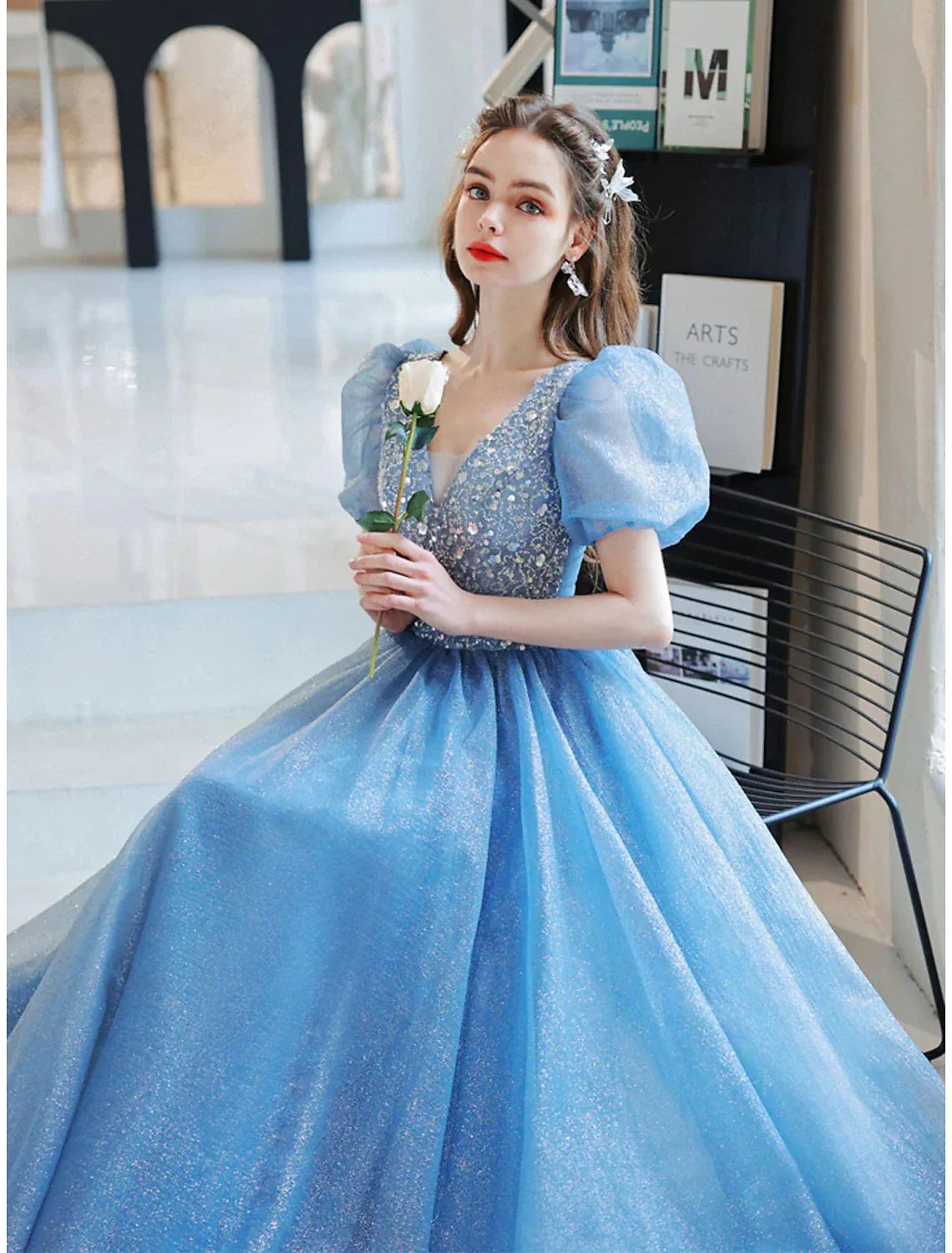 Ball Gown A-Line Evening Gown Floral Dress Prom Floor Length Short Sleeve V Neck Tulle with Glitter Beading Sequin