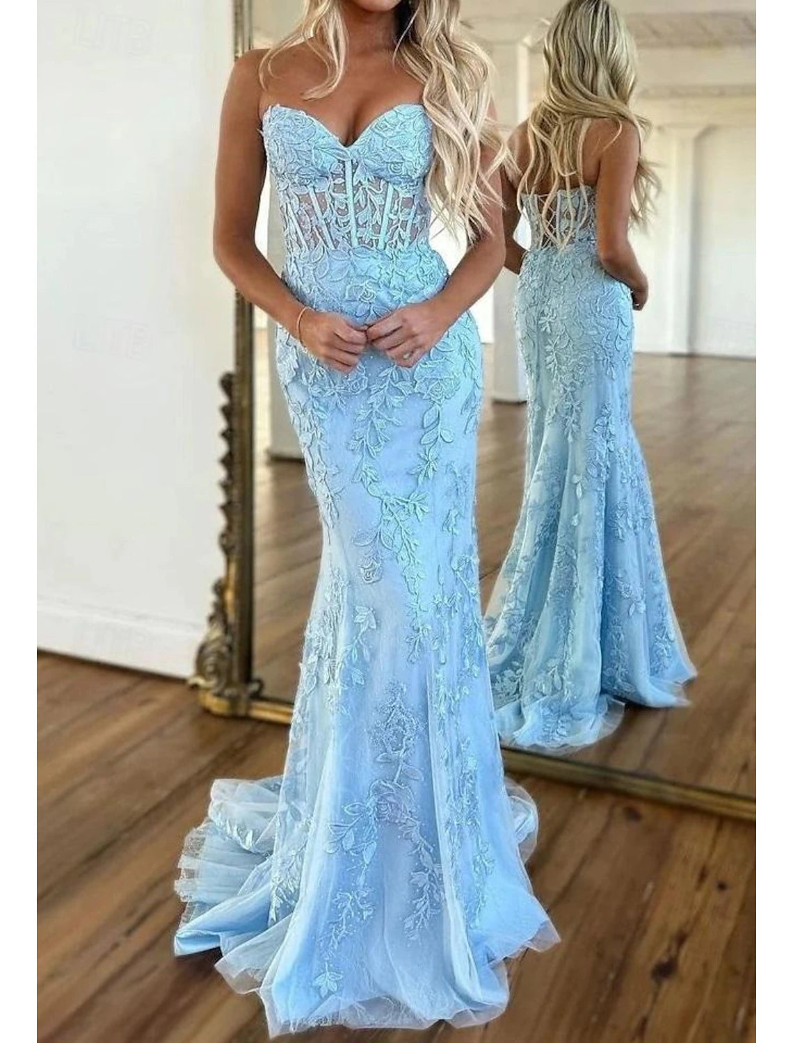 Strapless Sheath Mermaid Prom Dresses Elegant Dress Sweep / Brush Train Dress With Lace Appliques