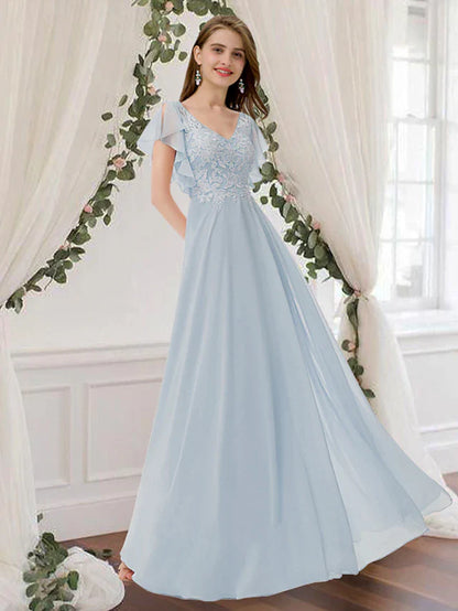 A-Line Bridesmaid Dress Scoop Neck Sleeveless Elegant Floor Length Chiffon with Pleats / Appliques