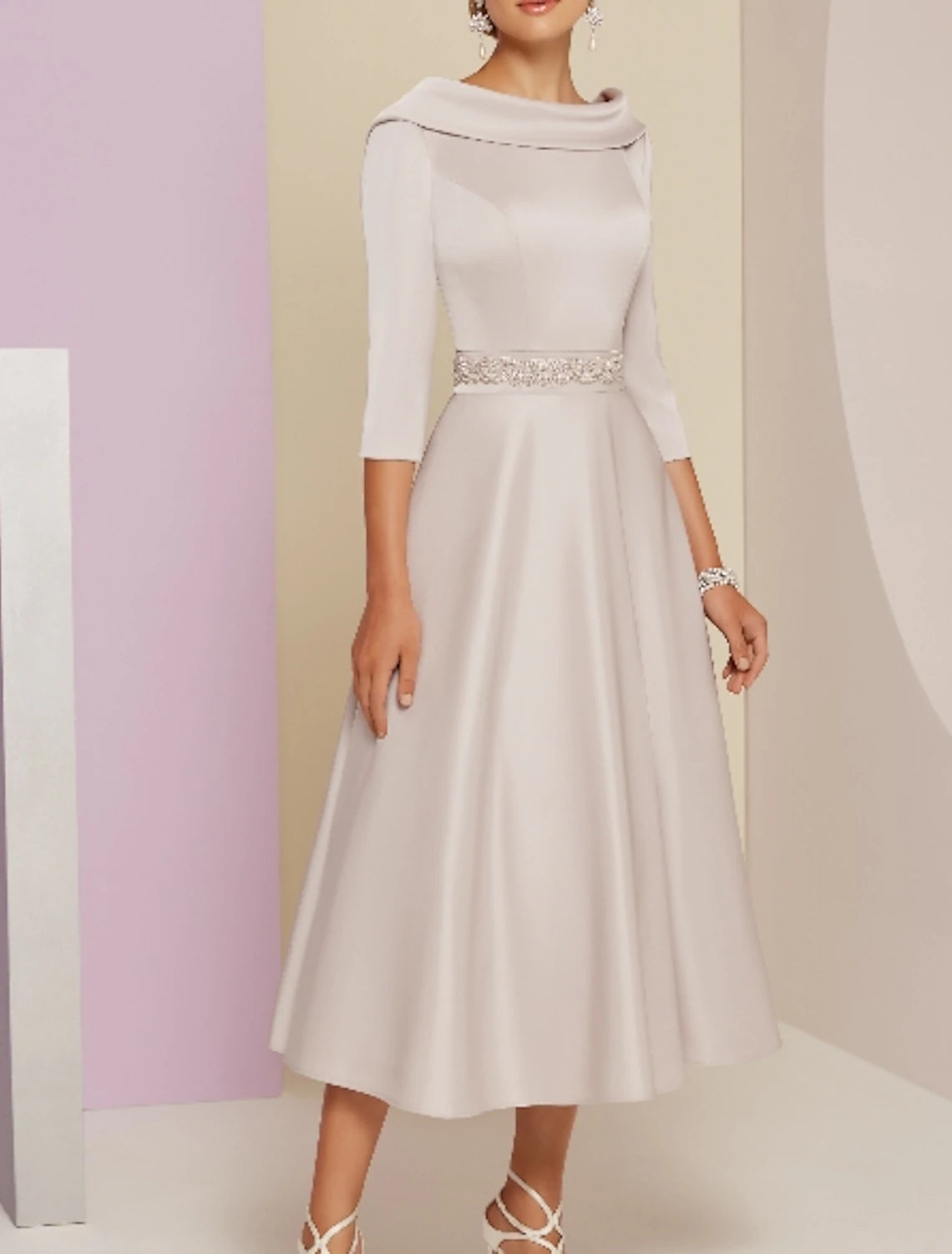 Wedding Guest Dress Plus Size Bateau Neck Tea Length Mother of the Bride Dress Satin 3/4 Length Sleeve with Beading