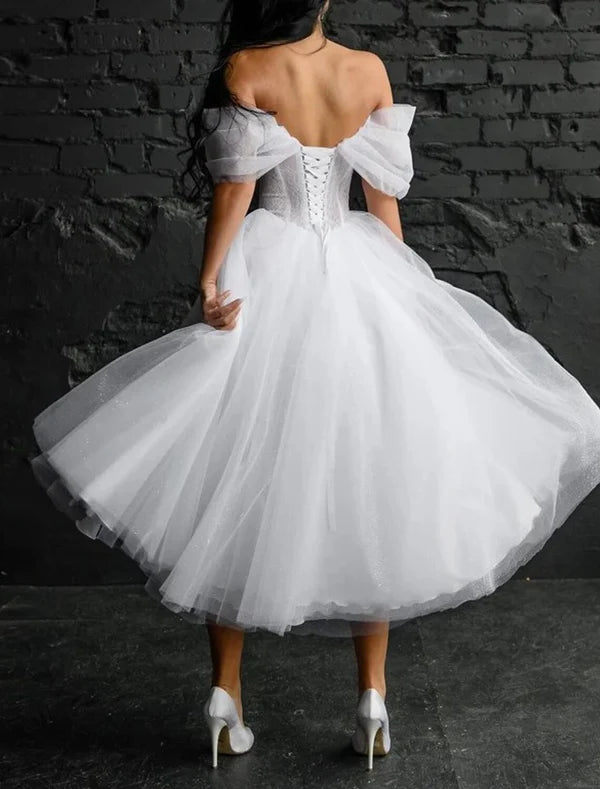 Bridal Shower Simple Wedding Dresses A-Line Scoop Neck Sleeveless Tea Length Satin Bridal Gowns