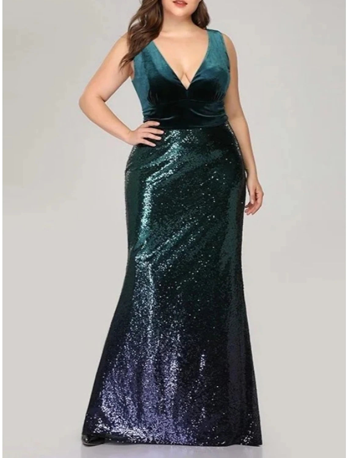 Mermaid / Trumpet Evening Gown Sparkle & Shine Dress Formal Wedding Guest Floor Length Sleeveless V Neck Sequined with Glitter Pleats