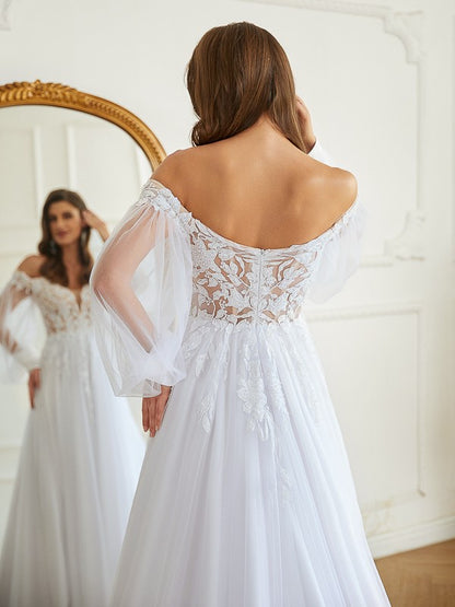 A-Line/Princess Tulle Applique Off-the-Shoulder Long Sleeves Chapel Train Wedding Dresses