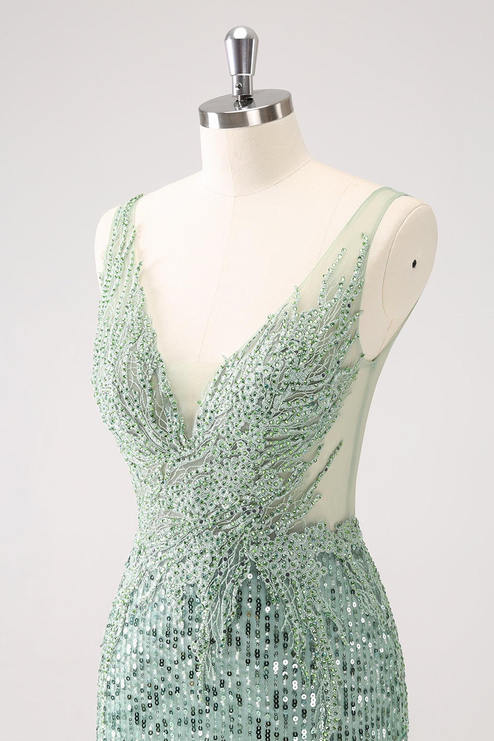 Sparkly Green Bodycon V Neck Sequin Short Homecoming Dress with Beading Sexy