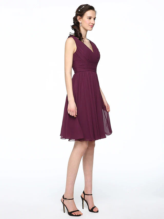 A-Line Bridesmaid Dress V Neck Sleeveless Elegant Short / Mini Chiffon with Pleats