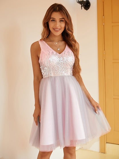 A-Line/Princess Sequin V-neck Sleeveless Short/Mini Dresses