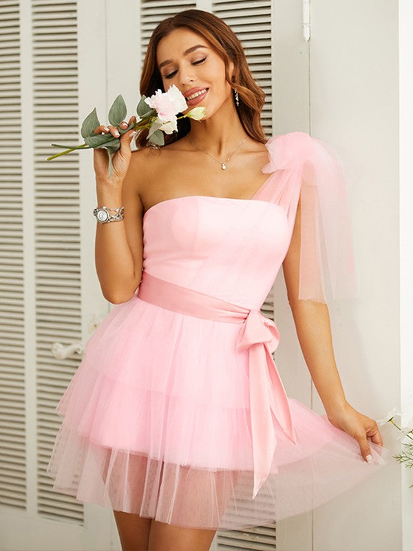 A-Line/Princess Tulle Sash/Ribbon/Belt One-Shoulder Sleeveless Short/Mini Dresses