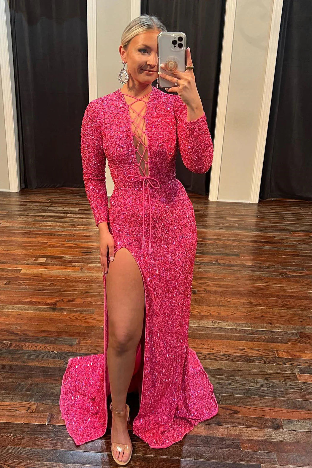 Sheath Mermaid Lace-Up Sweep/Brush Train Dresses Neck Long Sleeves Shine Sequins Prom Dress with Slit