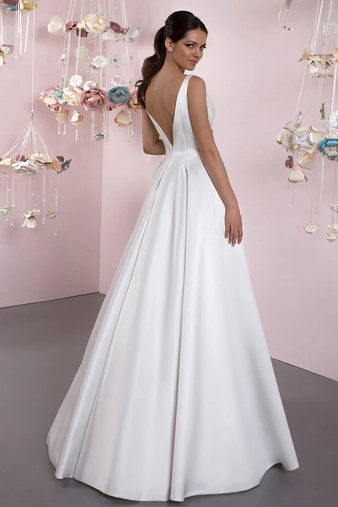 A-Line Illusion Neck Sleeveless Floor-Length Satin Wedding Dress With Pleats Elegant