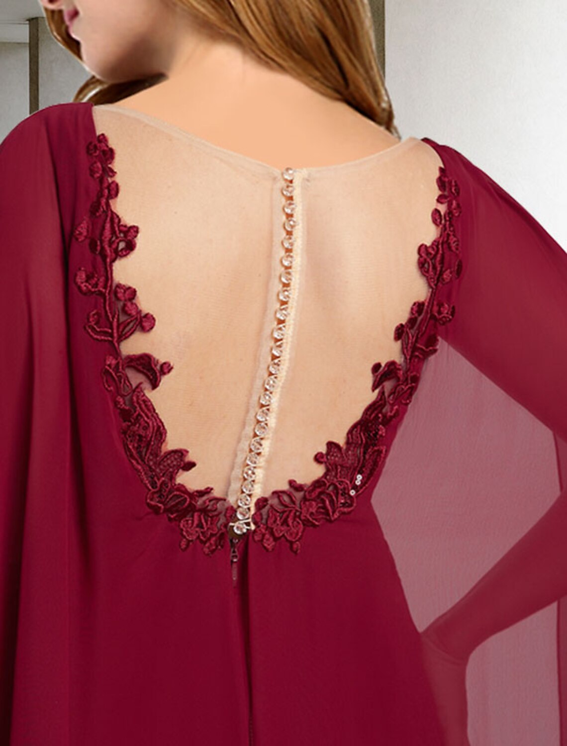 A-Line Mother of the Bride Dress Elegant Plus Size V Neck Sweep / Brush Train Chiffon Lace Sleeveless Cap Sleeve No with Pleats Beading Appliques