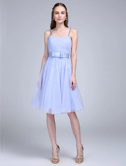 A-Line Bridesmaid Dress Spaghetti Strap Sleeveless Knee Length Tulle with Bow(s) / Criss Cross