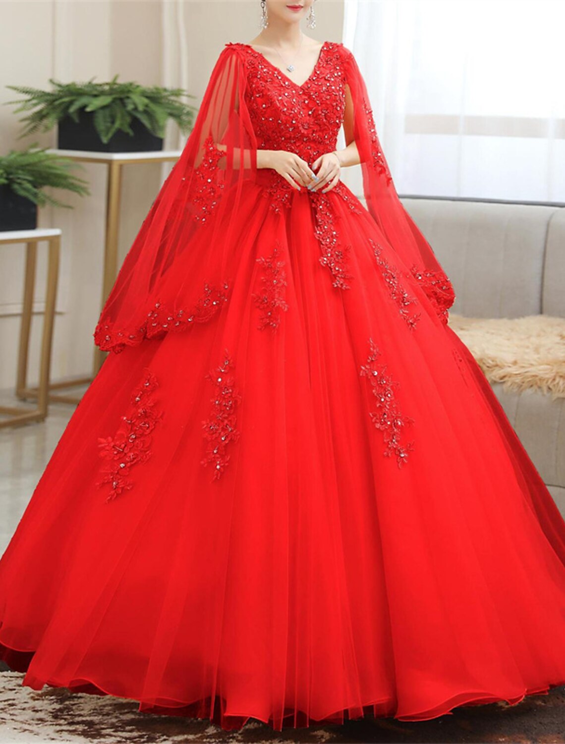 Ball Gown Quinceanera Dresses Princess Dress Sweet 16 Floor Length Short Sleeve V Neck Tulle with Appliques